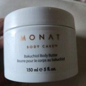 Monat bakuchiol body butter